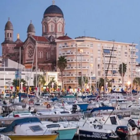 Floramarine Lägenhet Saint-Raphaël