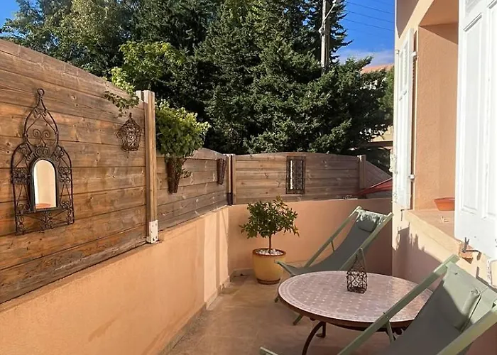 Apartament Floramarine *